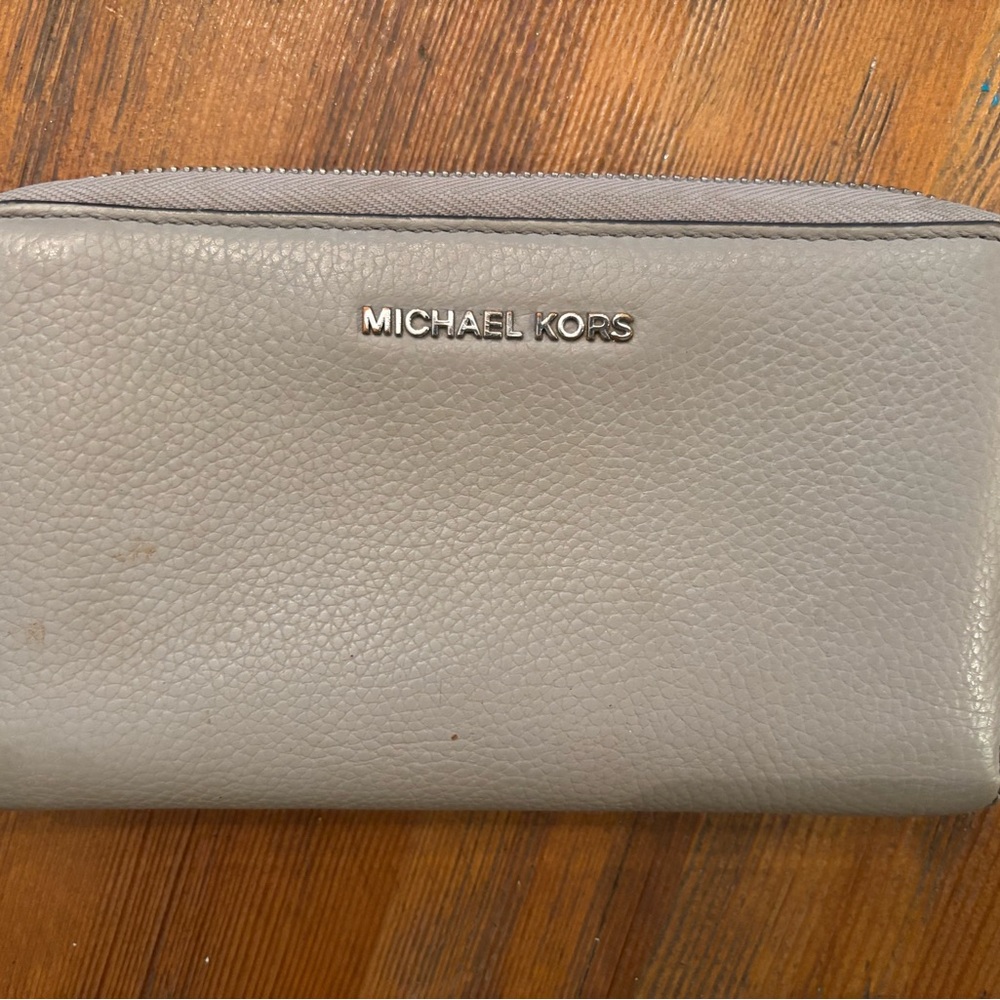 Michael Kors Pebbled Gray Wallet